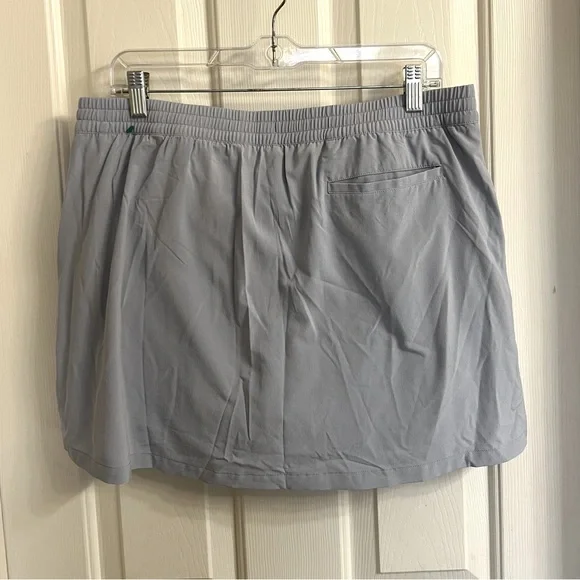 Outdoor Voices Zephyr 3" Skort Size XL - Picture 4 of 9